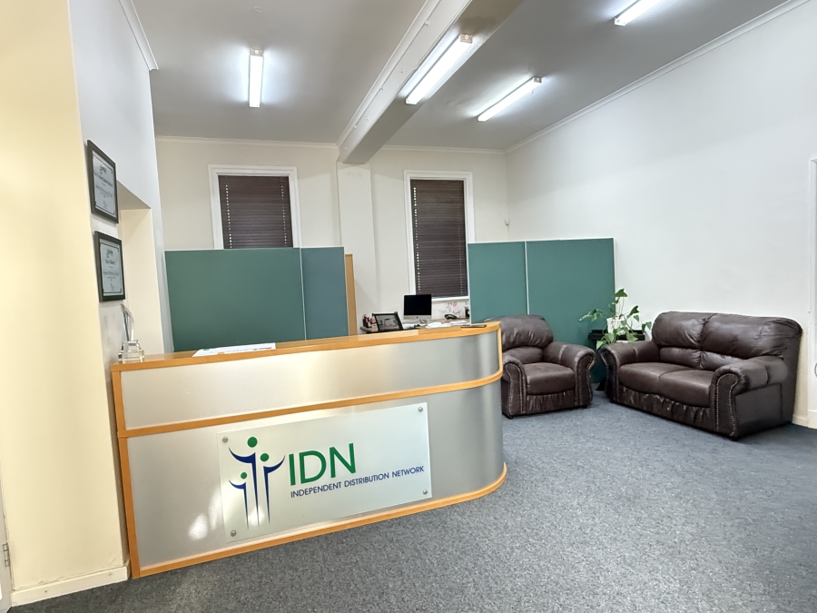 To Let Commercial Property for Rent in Paardevlei Western Cape